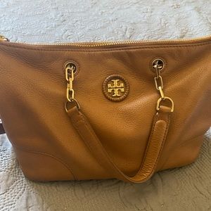 tory burch crossbody bag